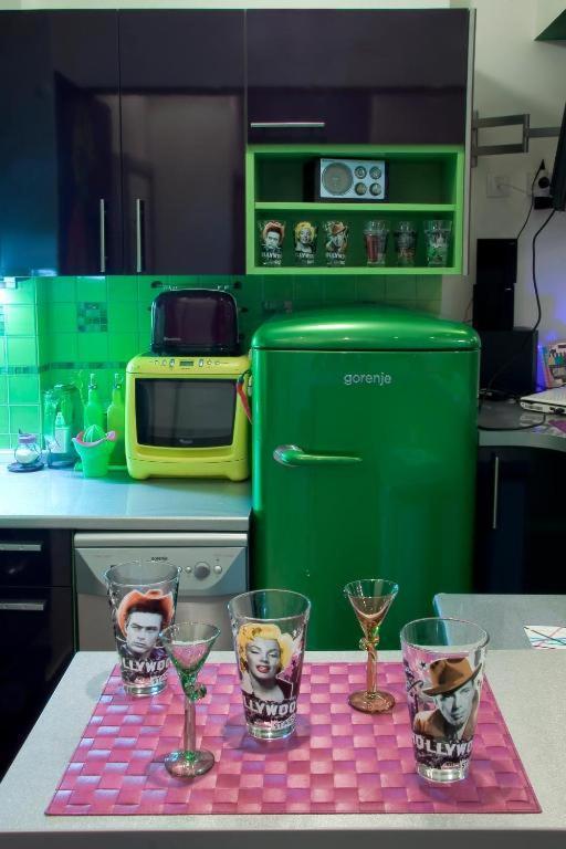 Pop Art Hostel Beograd Ngoại thất bức ảnh