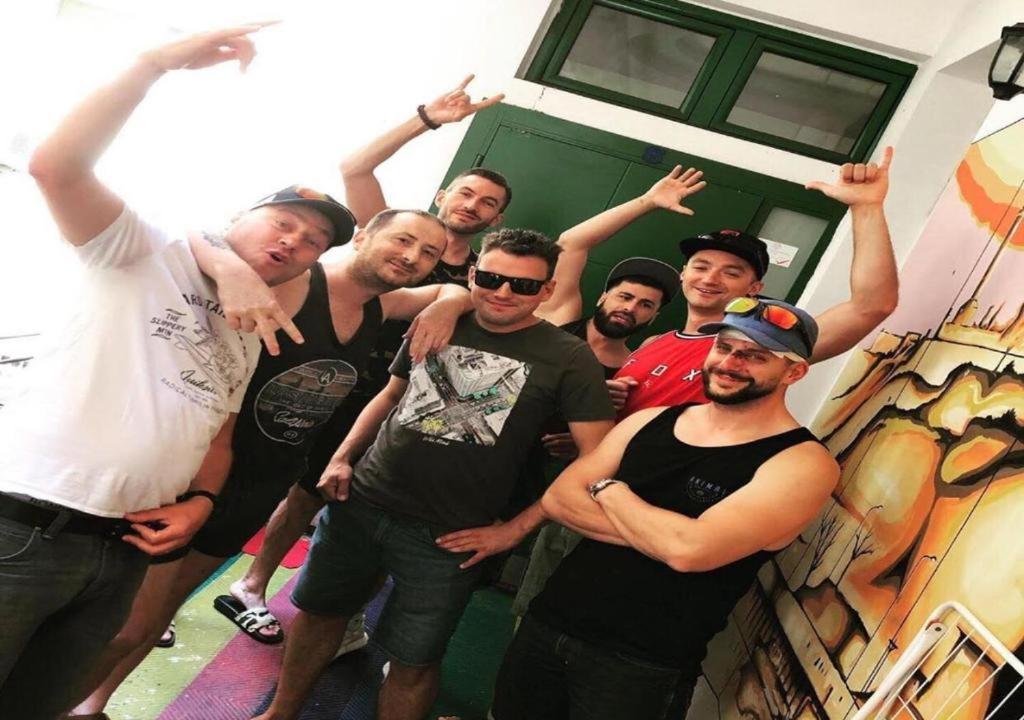 Pop Art Hostel Beograd Ngoại thất bức ảnh