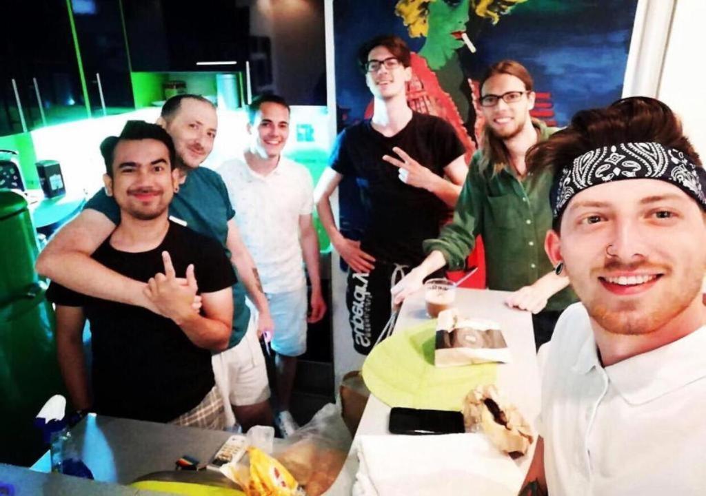 Pop Art Hostel Beograd Ngoại thất bức ảnh